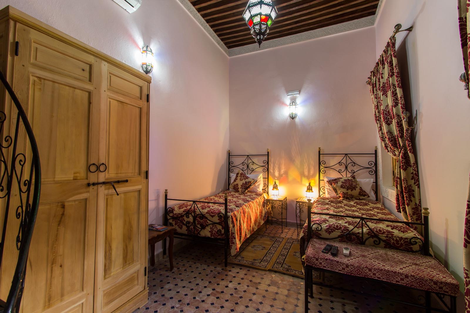 riad fes