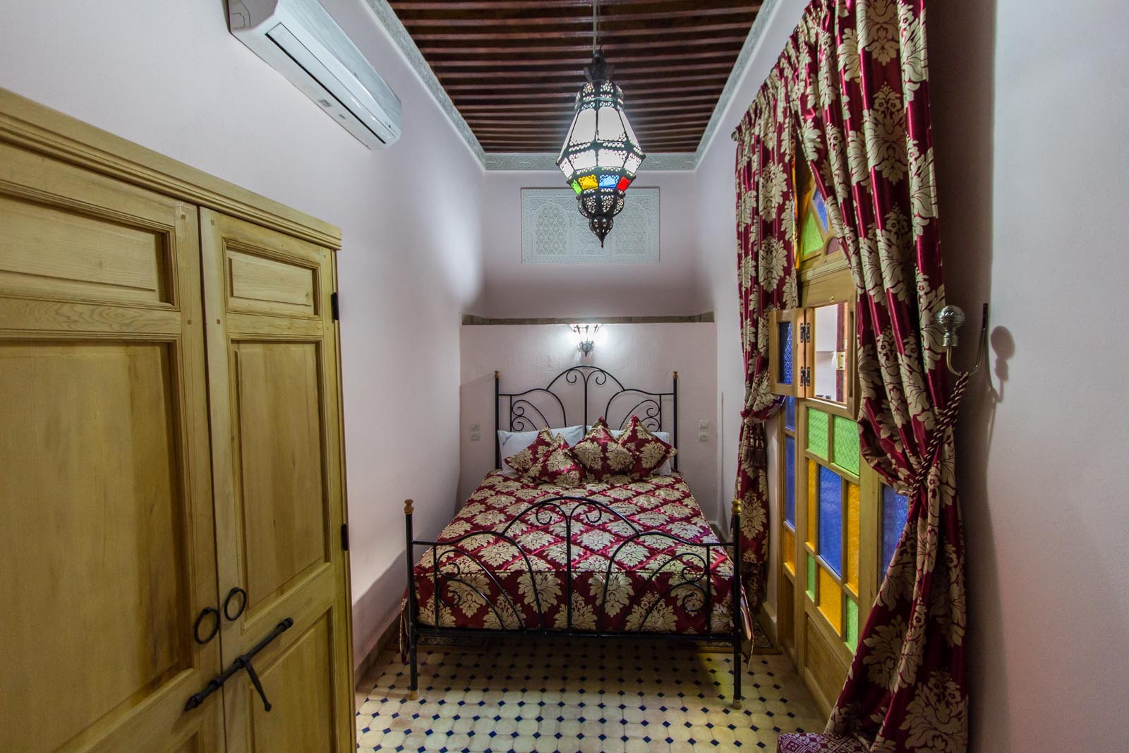 riad fes