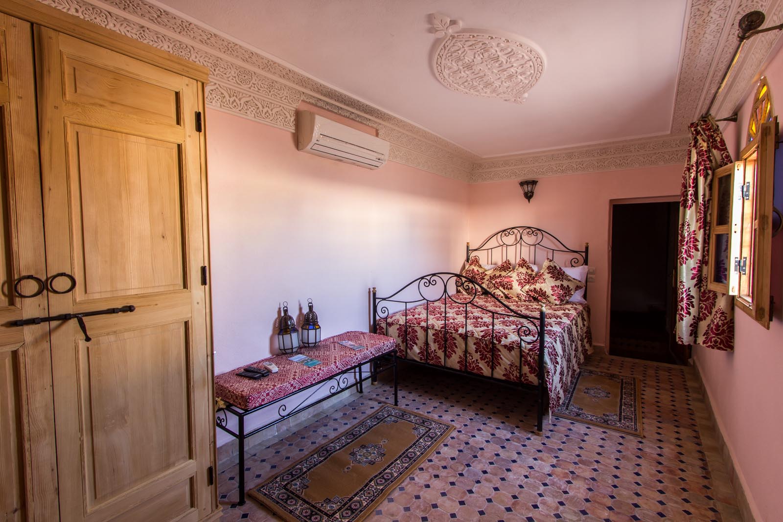riad fes