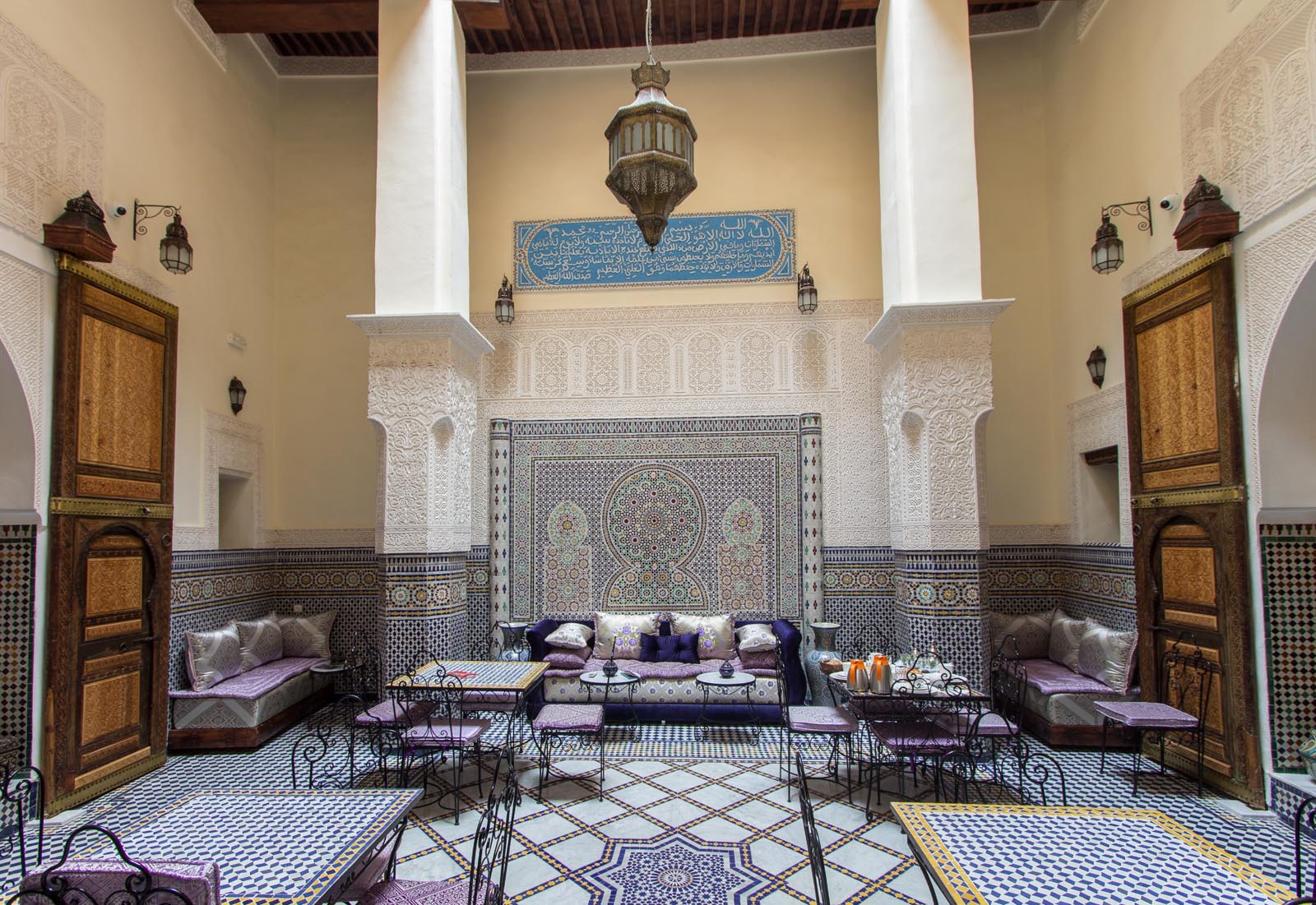 RIAD A FES