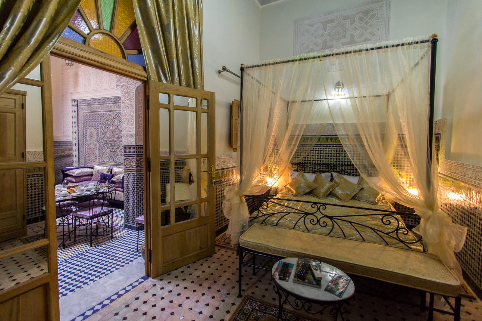 RIAD A FES